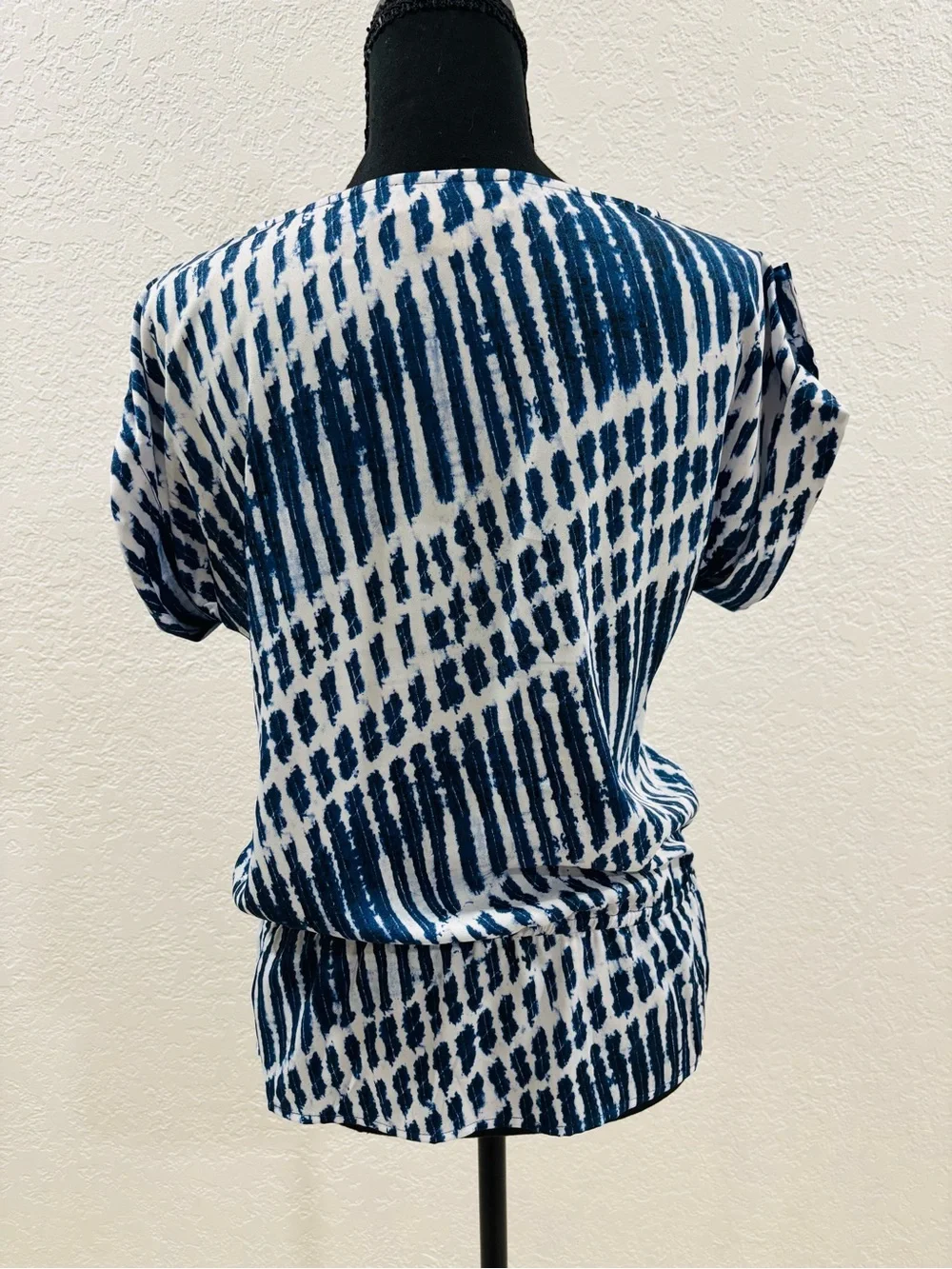 Michael Kors Navy & White Short Sleeve Patterned Tee
